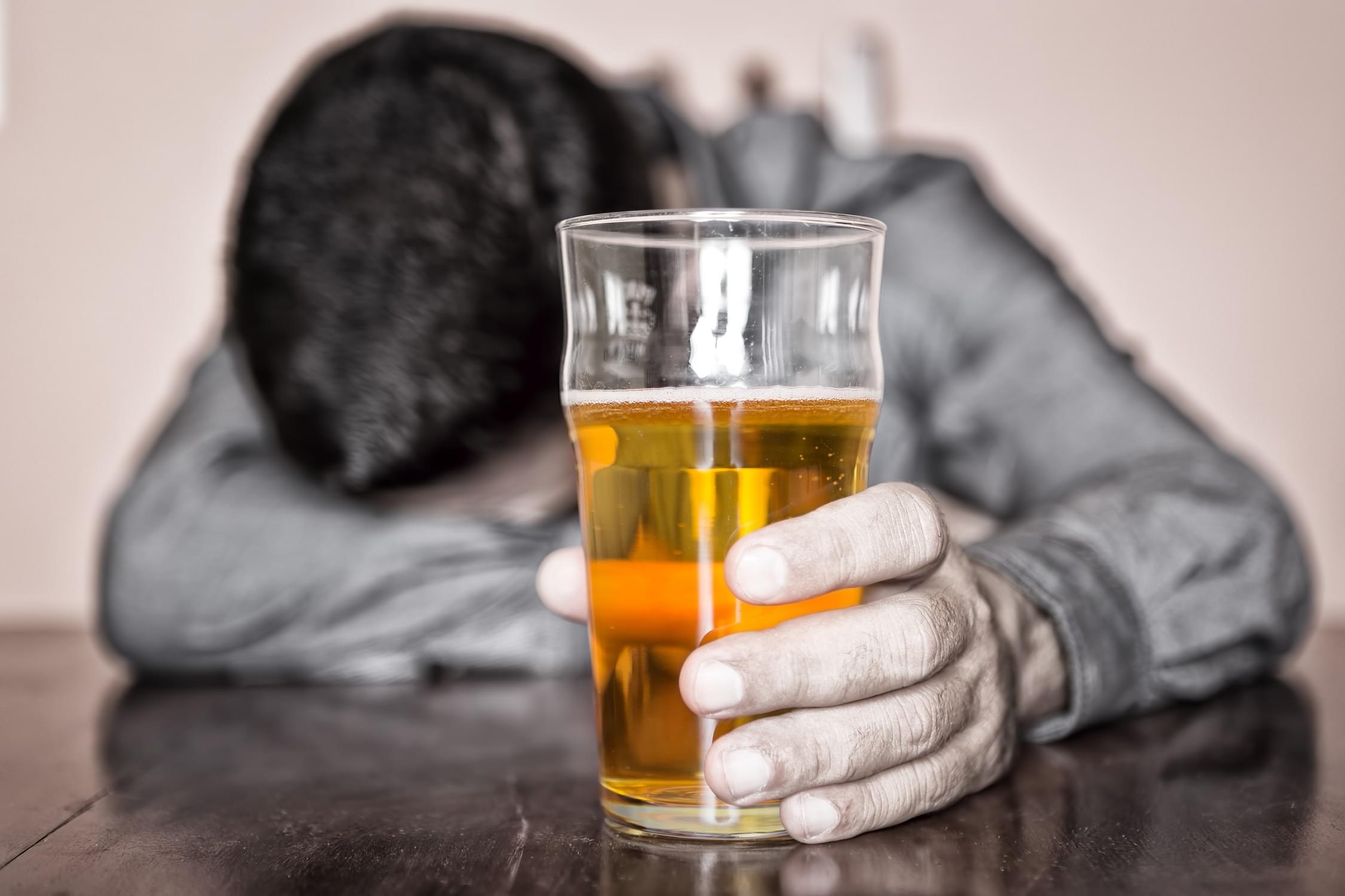 Пивной алкоголизм – беда нашего времени